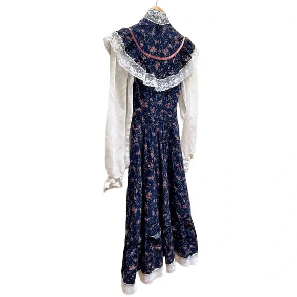 Vintage '70s Jessica McClintock Gunne Sax Navy/Pink Flower Dress - Picture 11 of 16